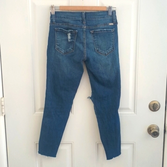KanCan Los Angeles Twisted Seam raw hem distressed skinny jeans size 26 - Picture 2 of 9